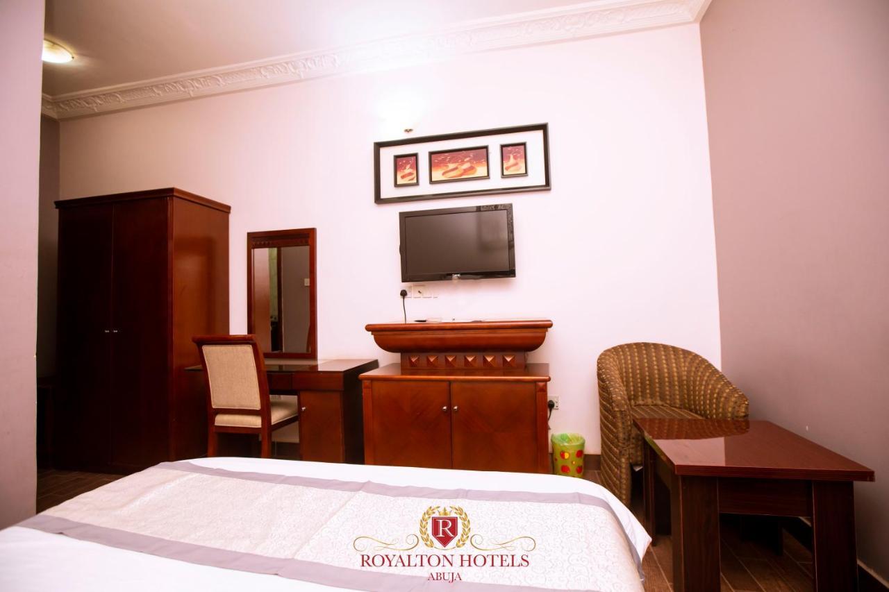Royalton Hotels Абуджа Екстериор снимка