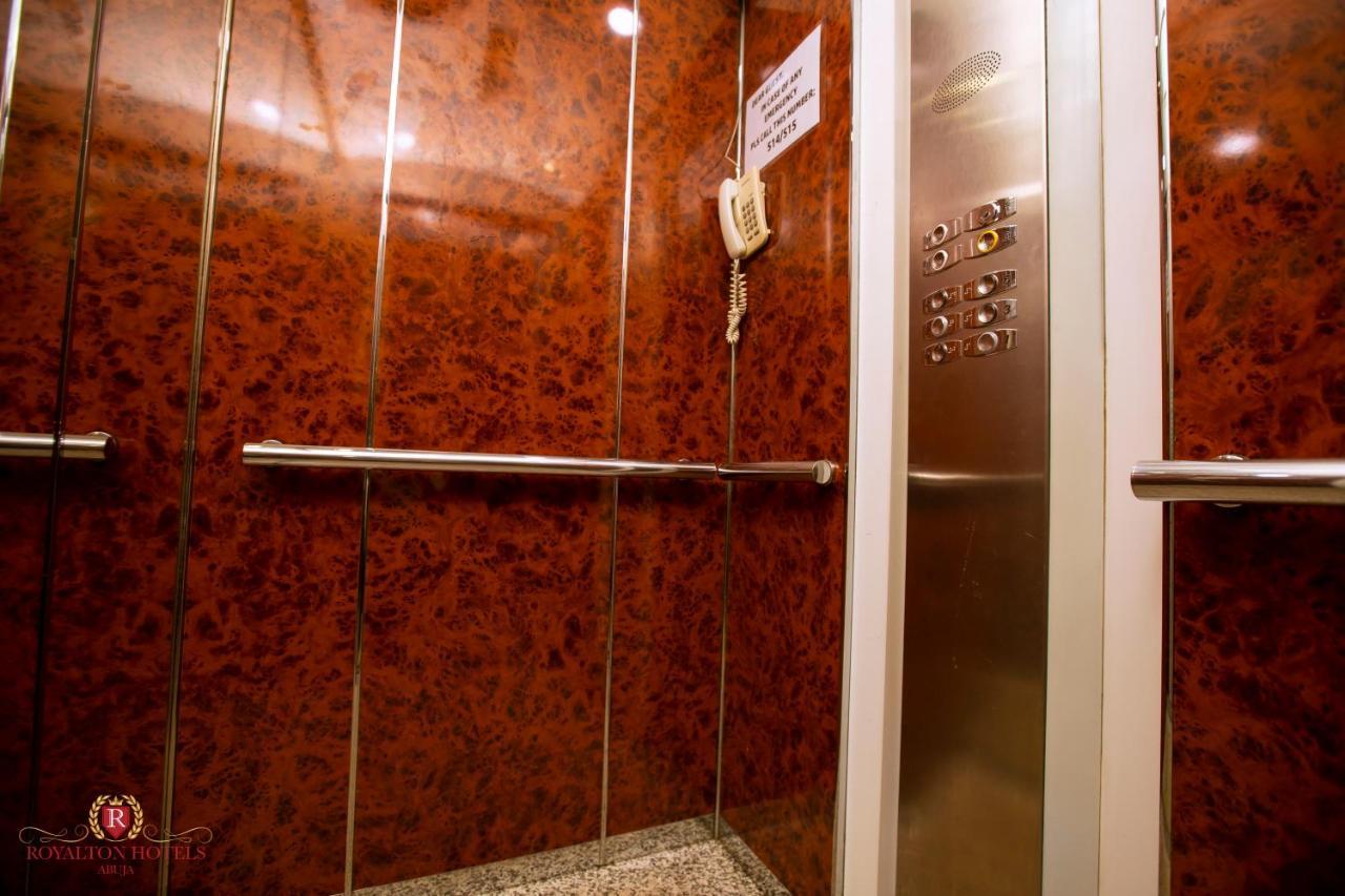 Royalton Hotels Абуджа Екстериор снимка