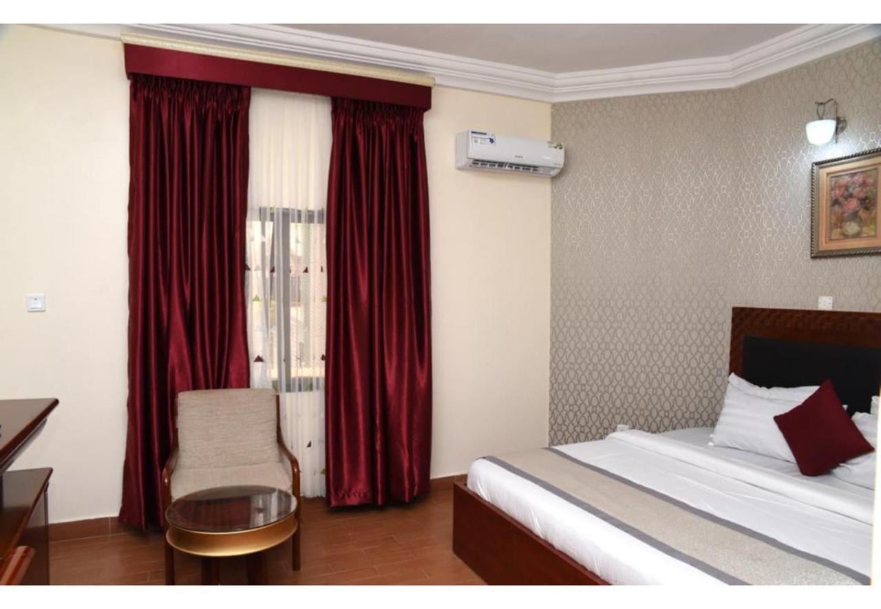Royalton Hotels Абуджа Екстериор снимка